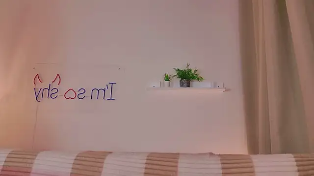 Mikka Blush online show from 01/17/26, 09:40