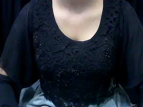 hot-niti online show from 11/17/25, 10:58