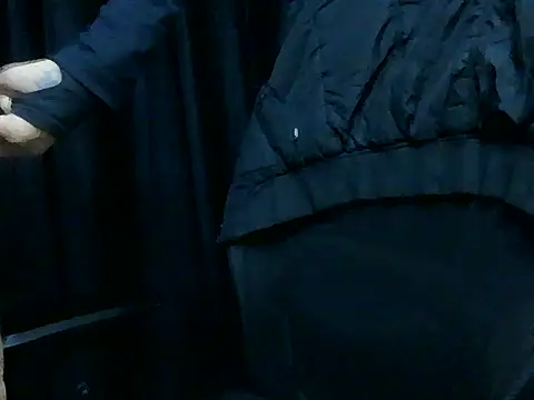 hot-niti online show from 12/17/25, 04:01