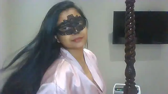 Snapshot of tantragoddess chatting on 06/25/26, 06:18 tantragoddess online show from 06/25/26, 06:18