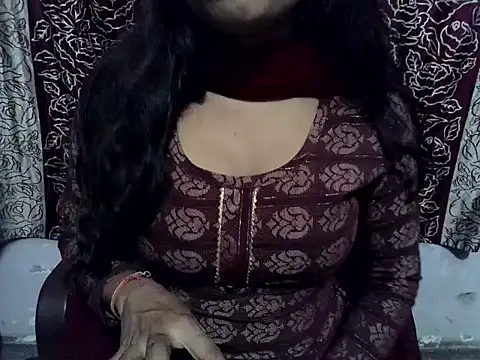 Snapshot of SIYA_MAVI chatting on 10/01/25, 01:48 SIYA MAVI online show from 10/01/25, 01:48