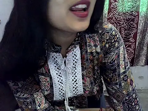 SIYA MAVI online show from 02/23/26, 04:47