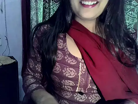 SIYA MAVI online show from 11/20/25, 03:40