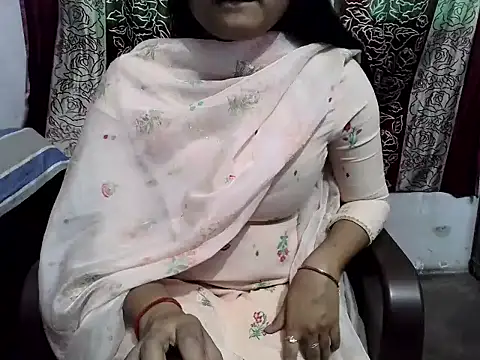 SIYA MAVI online show from 04/10/26, 07:37