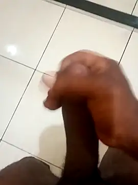 rodrig2107 online show from 02/10/26, 12:37