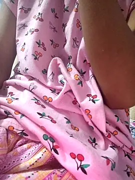 124pakhi online show from 10/10/25, 08:26