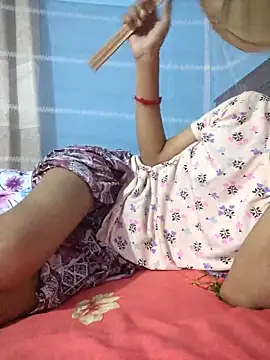 Snapshot of 124pakhi chatting on 06/02/26, 05:02 124pakhi online show from 06/02/26, 05:02