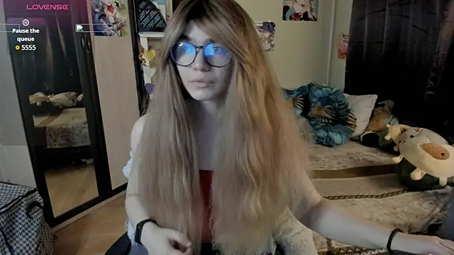 alexiamaleax online show from 04/13/26, 02:04