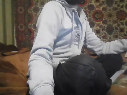 AlferezzSolvajo online show from 10/12/25, 06:42