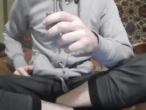 AlferezzSolvajo online show from 12/14/25, 09:37