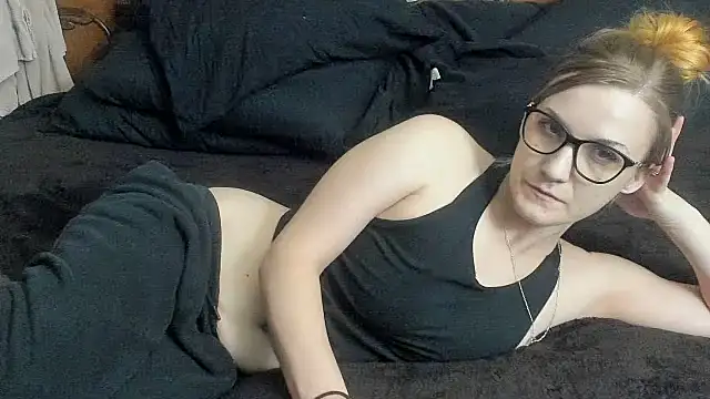 Kitty DaCocks online show from 11/03/25, 05:49