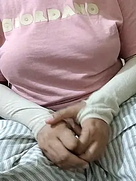 mallupriyapriya online show from 03/08/26, 05:49