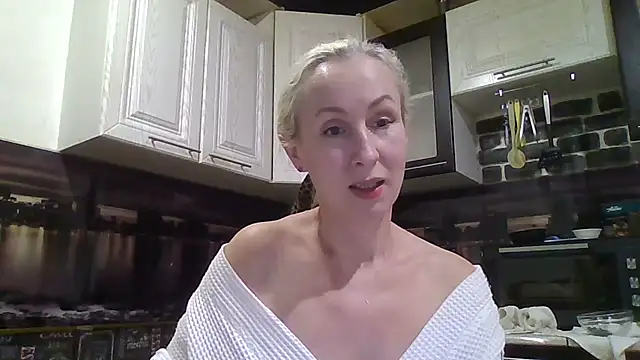 Snapshot of Mariana_har777 chatting on 02/04/25, 08:06 Mariana har777 online show from 02/04/25, 08:06