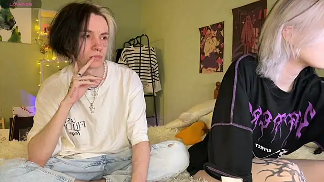 VeryRare TwinS online show from 09/26/25, 04:36