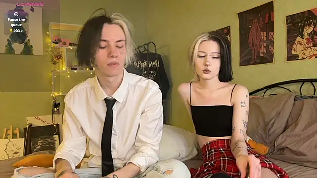 VeryRare TwinS online show from 10/21/25, 11:37