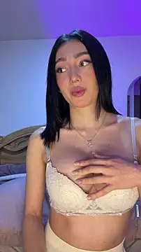 Maddy Jones online show from 03/08/26, 12:38