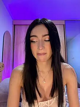 Maddy Jones online show from 01/13/26, 02:26