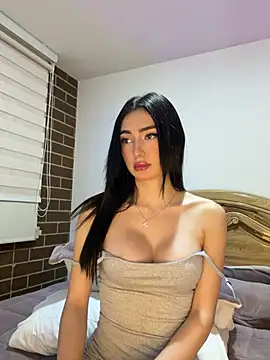 Maddy Jones online show from 02/12/26, 02:22