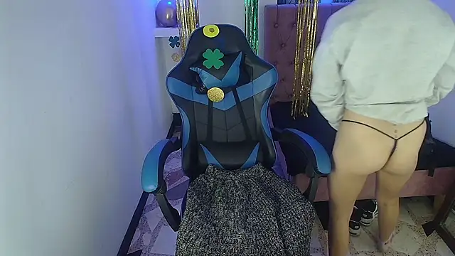 Anniee x online show from 03/18/25, 12:39