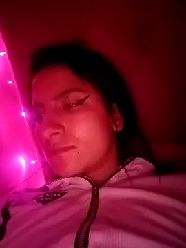 Anniee x online show from 02/25/26, 04:01