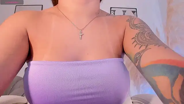 NiiaEvanss online show from 11/15/25, 01:04