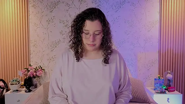 Charlotte  Miller online show from 06/02/26, 11:43