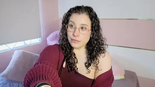 Charlotte  Miller online show from 10/26/25, 11:43