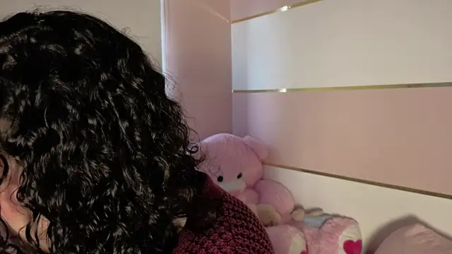 Charlotte  Miller online show from 11/05/25, 11:46