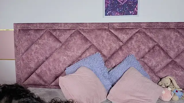 Charlotte  Miller online show from 09/11/25, 11:32