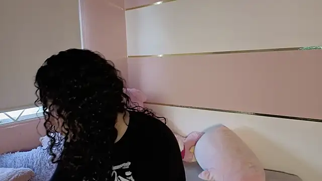 Charlotte  Miller online show from 10/22/25, 11:42