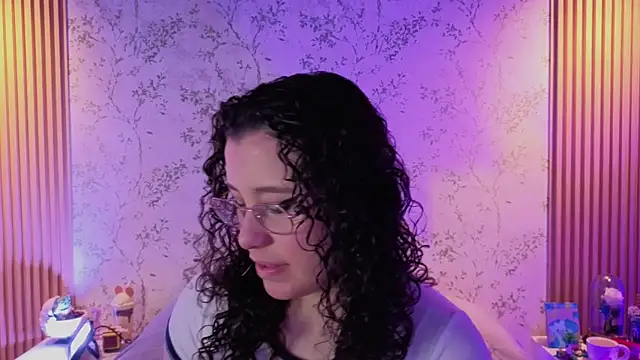 Charlotte  Miller online show from 04/12/26, 12:30