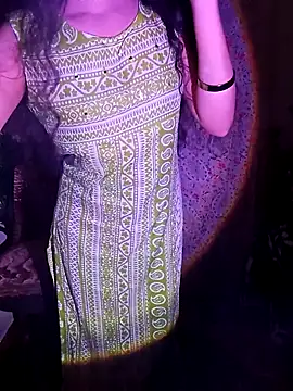 Angelnirvanaa online show from 11/26/25, 02:06