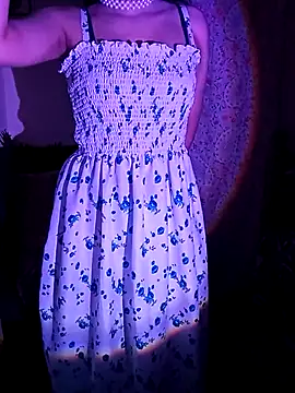 Angelnirvanaa online show from 11/29/25, 10:04