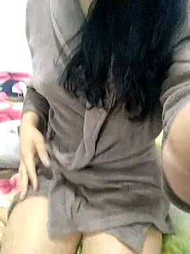 Paoolla online show from 10/31/25, 01:08