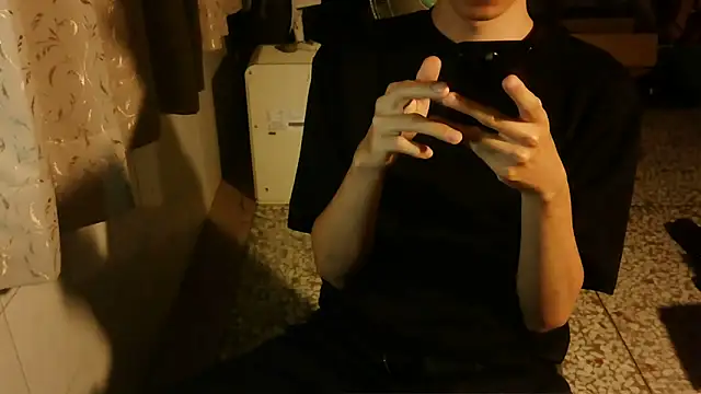 KYU890428 online show from 04/26/26, 06:49