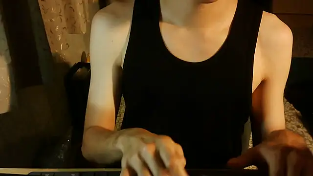 KYU890428 online show from 10/05/25, 05:36