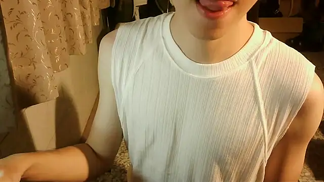 KYU890428 online show from 04/16/26, 05:36