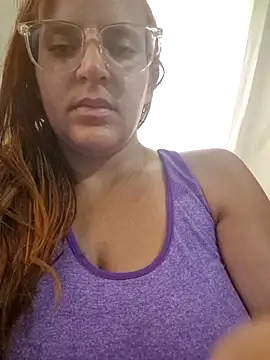 AliceRuivinha2 online show from 10/27/25, 10:49