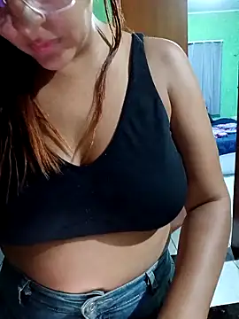 AliceRuivinha2 online show from 03/13/26, 10:37