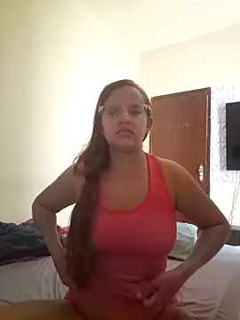 AliceRuivinha2 online show from 10/19/25, 01:03