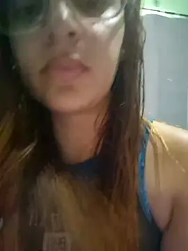 AliceRuivinha2 online show from 11/29/25, 11:43