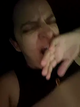 AliceRuivinha2 online show from 03/05/26, 10:23