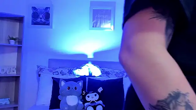 Snapshot of jinxv_nuss chatting on 03/11/25, 11:12 jinxv nuss online show from 03/11/25, 11:12