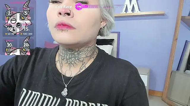 Snapshot of jinxv_nuss chatting on 10/06/25, 11:11 jinxv nuss online show from 10/06/25, 11:11