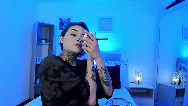 Snapshot of jinxv_nuss chatting on 02/19/25, 11:17 jinxv nuss online show from 02/19/25, 11:17
