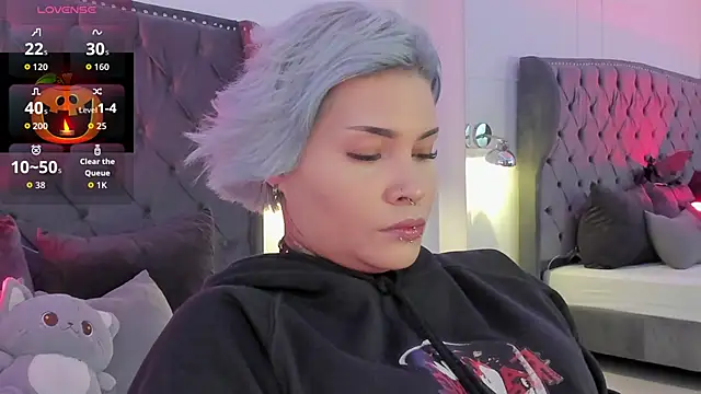 Snapshot of jinxv_nuss chatting on 10/28/25, 11:20 jinxv nuss online show from 10/28/25, 11:20