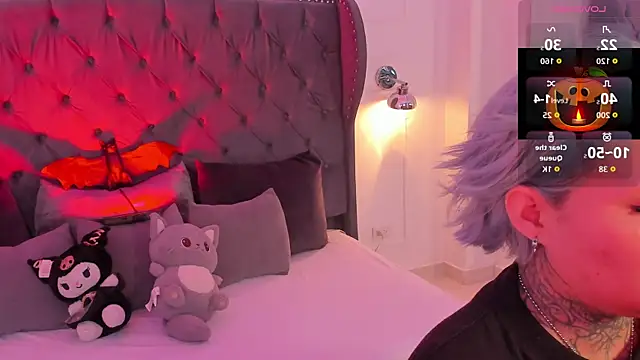 Snapshot of jinxv_nuss chatting on 10/31/25, 10:56 jinxv nuss online show from 10/31/25, 10:56