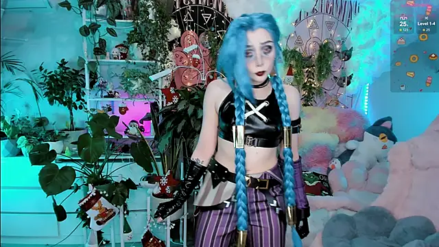 cutelittlepuff online show from 01/07/25, 06:24