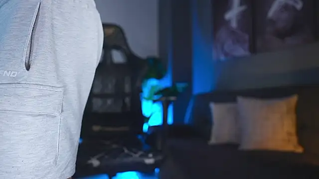 Snapshot of kevin_montoya chatting on 02/03/26, 11:37 kevin montoya online show from 02/03/26, 11:37