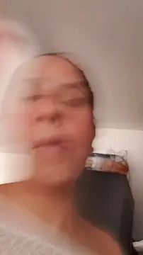 downsonMia online show from 04/07/26, 01:35